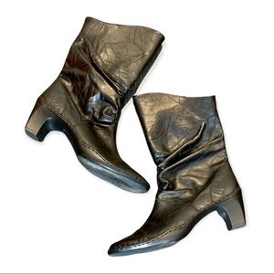 Josef Seibel black leather boots